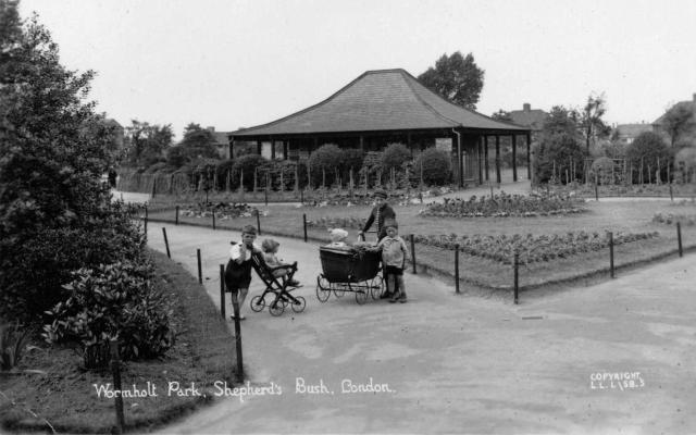 Wormholt Park (photograph probably taken in the 1920s)